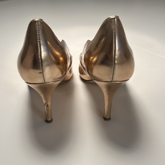 Tahari Rose Gold Heels - Picture 6 of 9